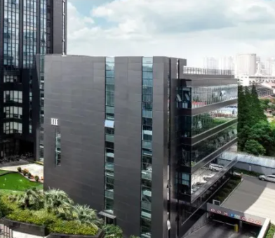 柜体五金配件批发采购指南：从铰链到反弹器，常用规格与质量鉴别要点